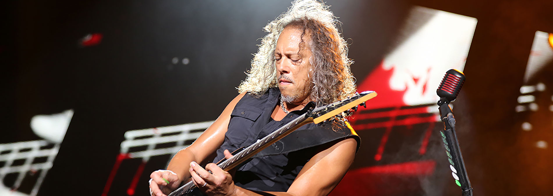 The Collection: Kirk Hammett: A Book Revealing All the Riffs Metallica’s Guitarist Stole Over 40 Years 😏