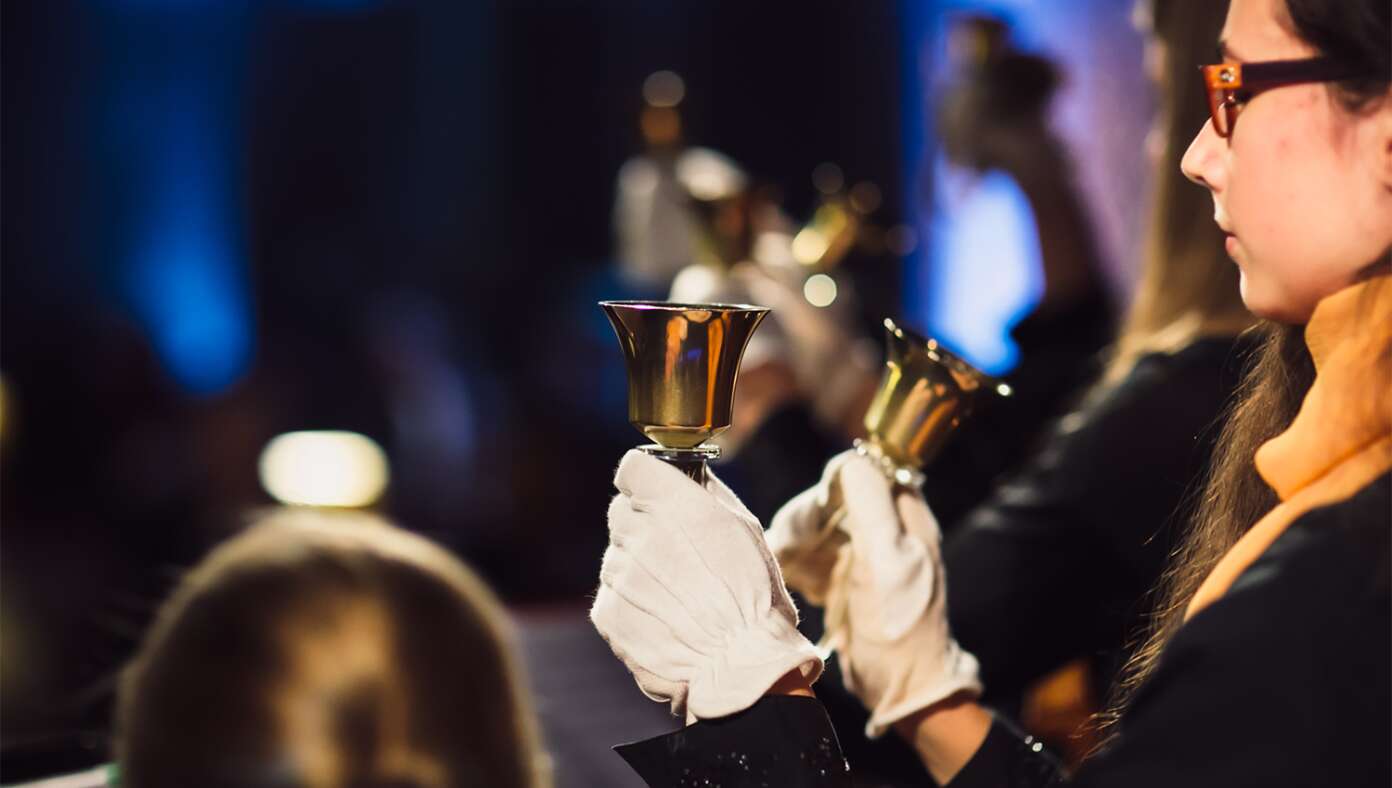 Conductor Asks Congregation To Stop Yelling ‘Freebird!’ During Handbell Performance