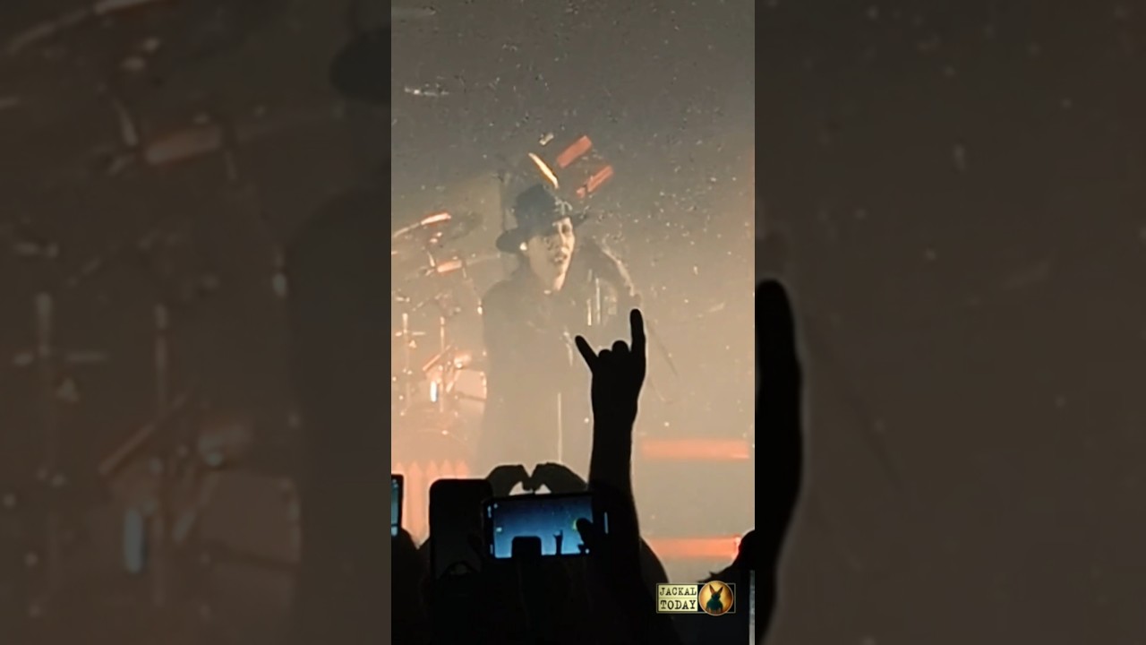 Marilyn Manson in Charlotte, NC (05/16/2025) — «Coma White»