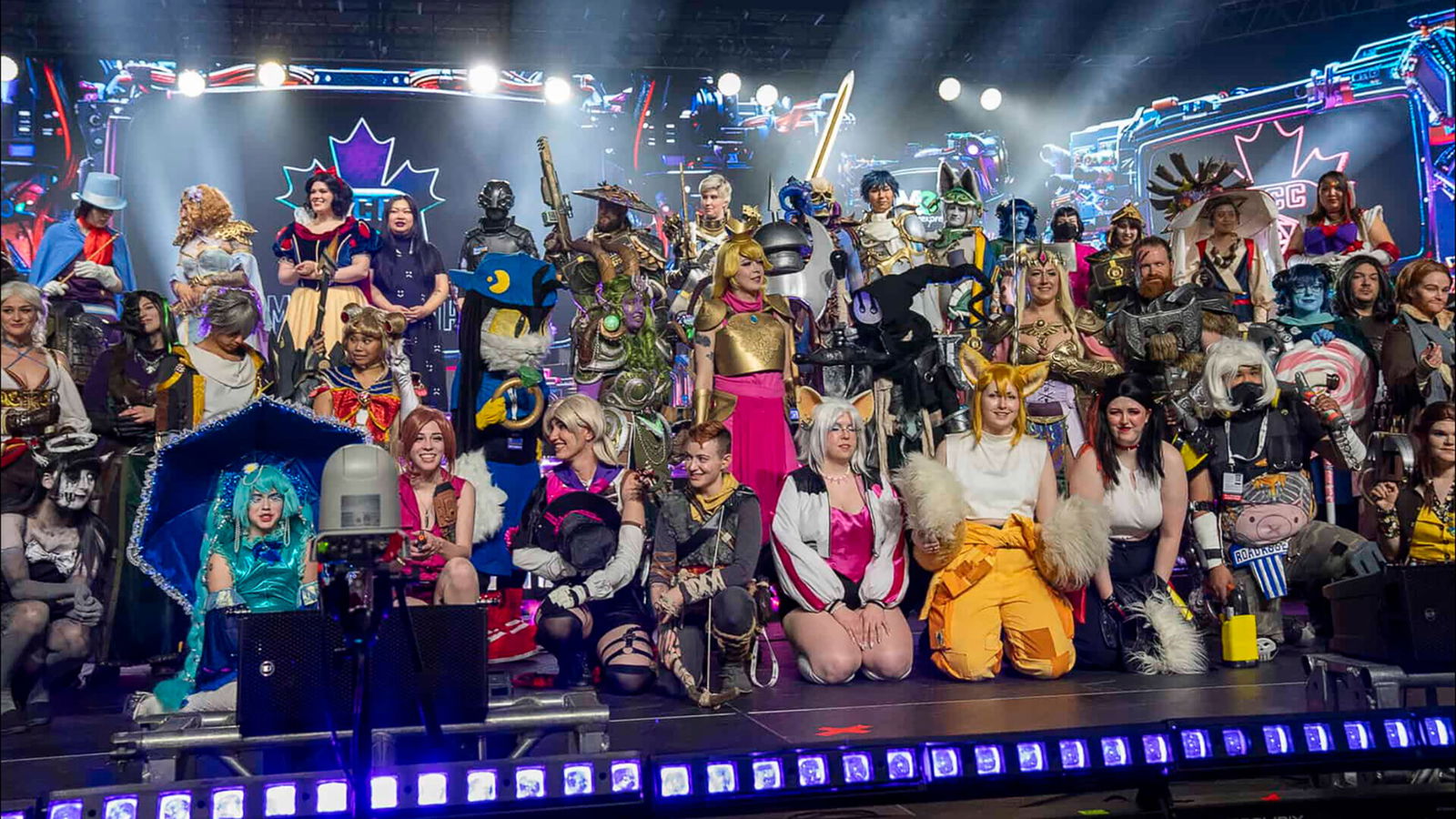 Oh great, more celebrities desperately trying to stay relevant at Game Con Canada 2025 🙄🎮💸