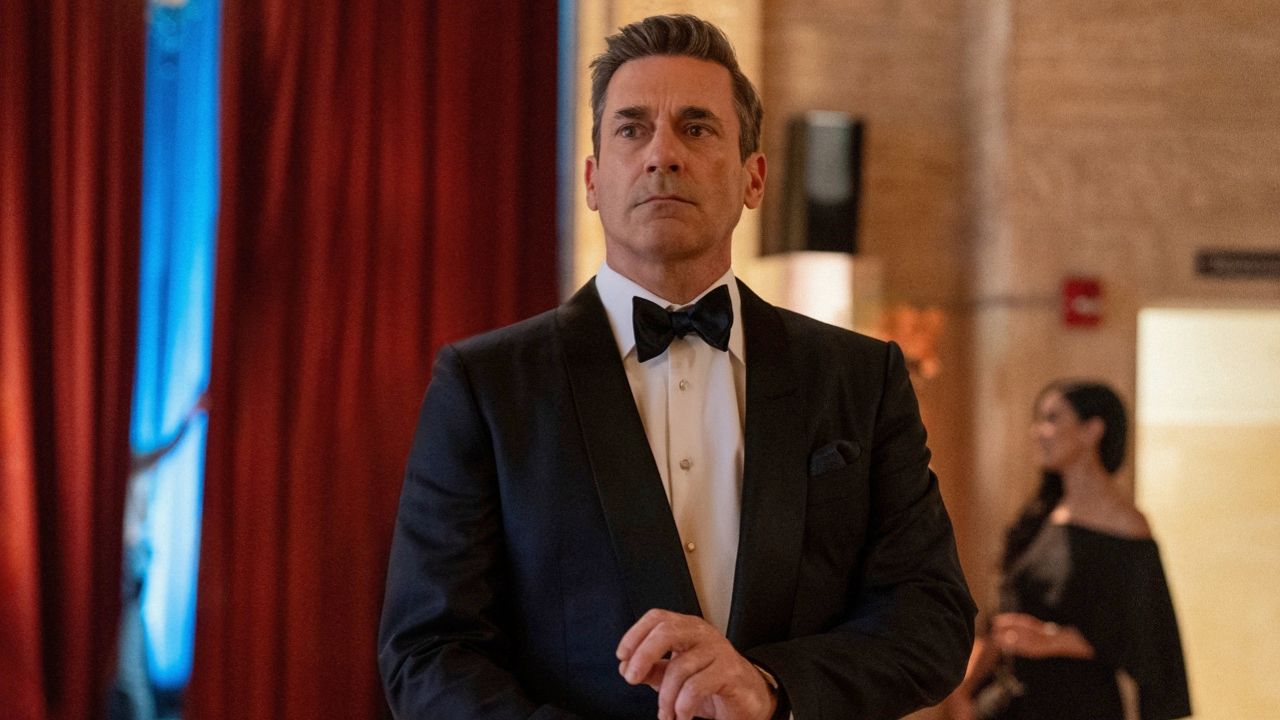 TV "Review": 'Your Friends & Neighbors' (Spoiler: You Probably Hate Them Already)