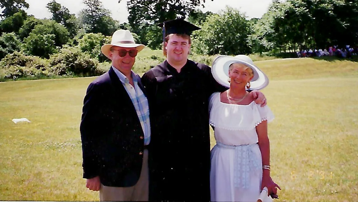 220413172523 carolyn dennis kevin mccarthy