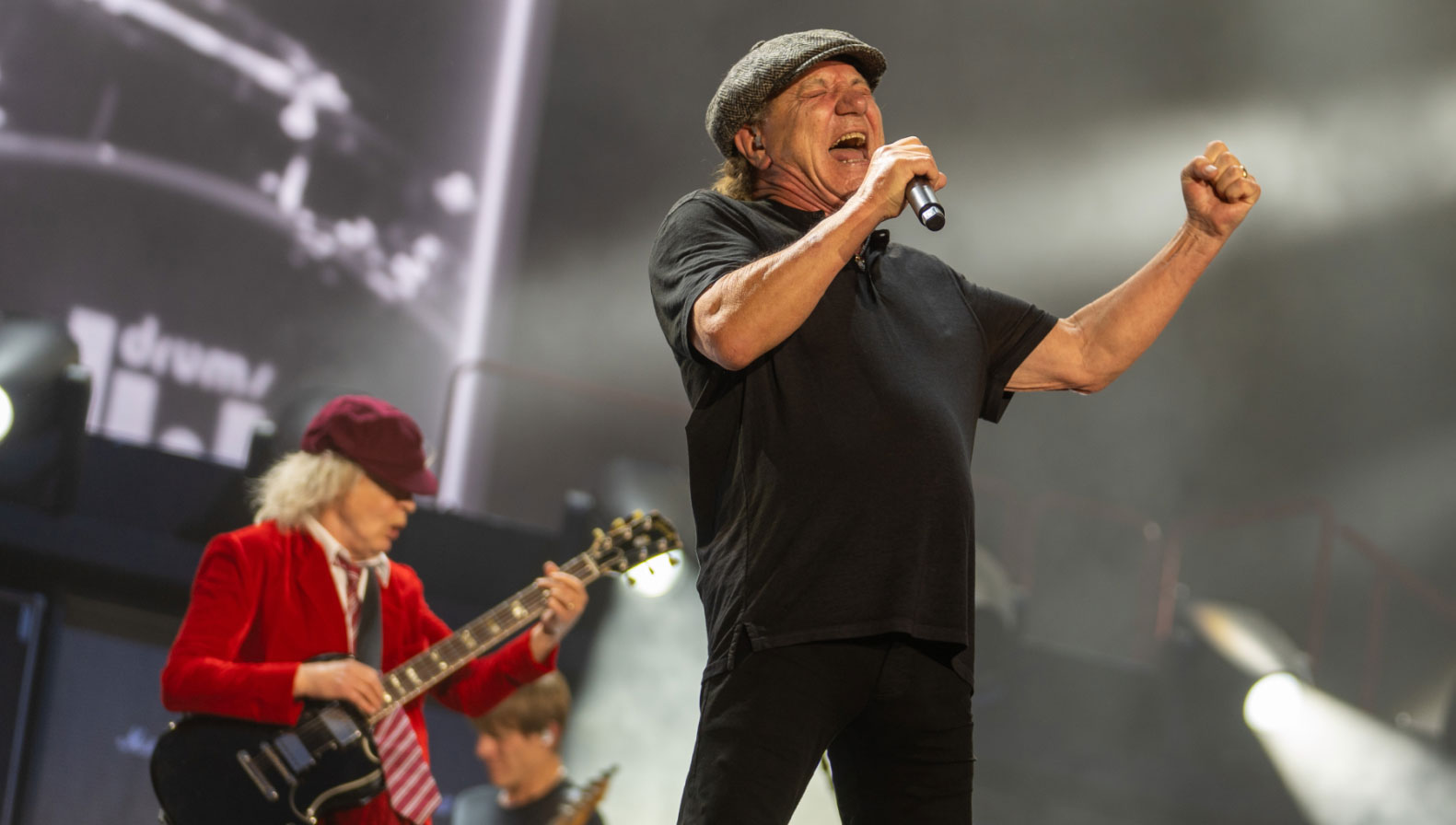 AC DC