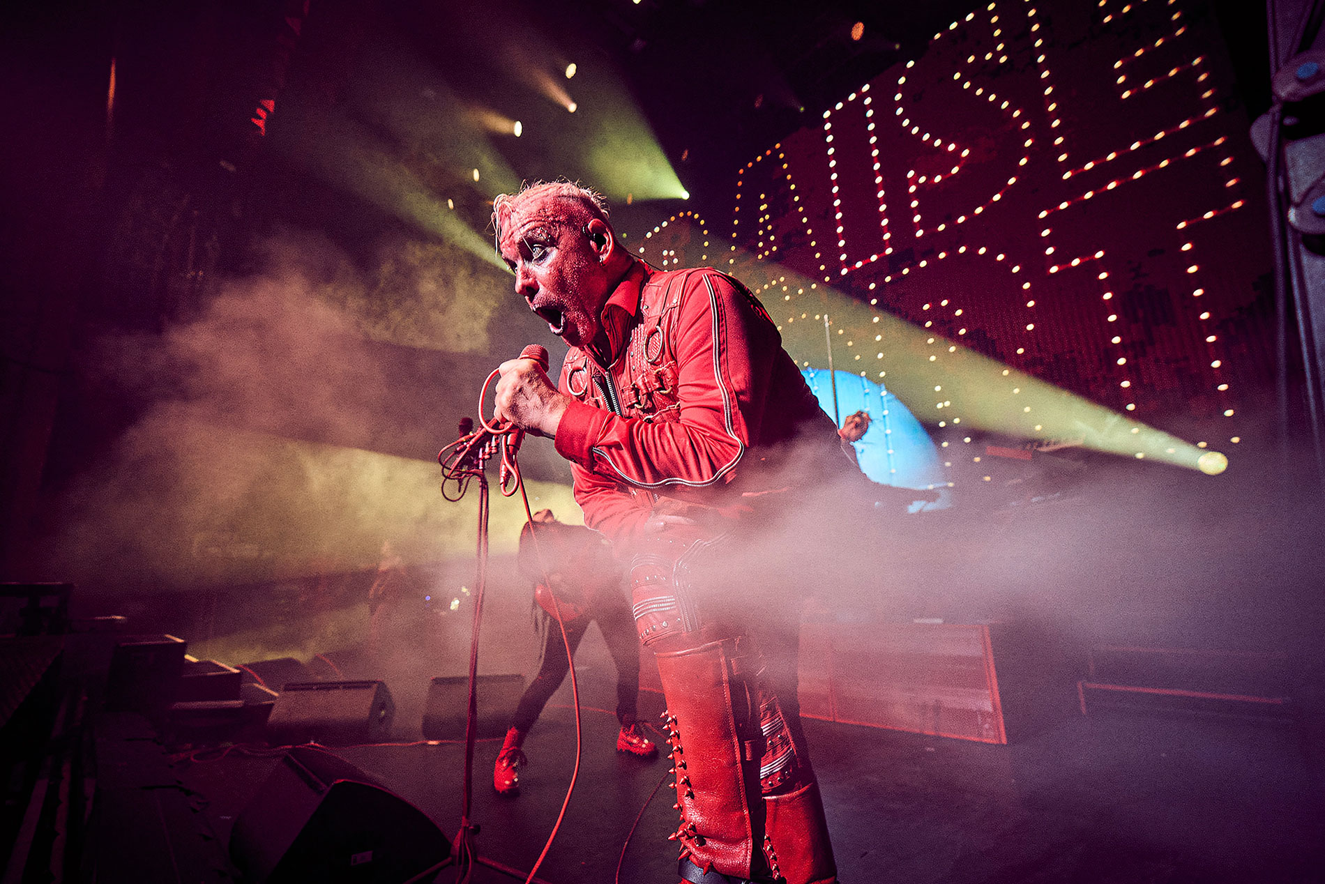 Till Lindemann never tires of raising the bar for disgustingness in his new single “Und Die Engel Singen”!