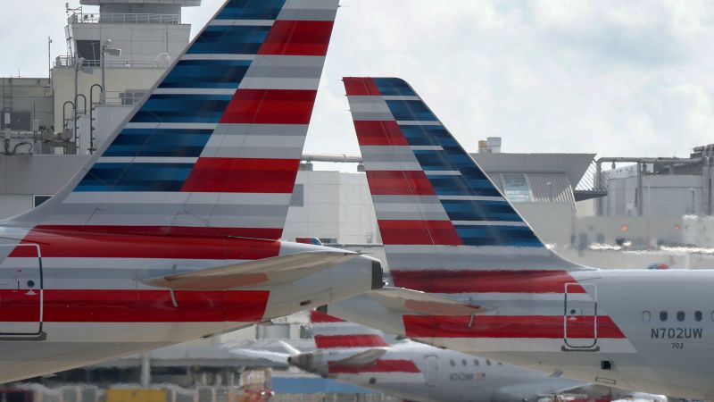 American Airlines Flight Turns Into Vomit Comet: 5 Passengers Experience Gravity the Hard Way