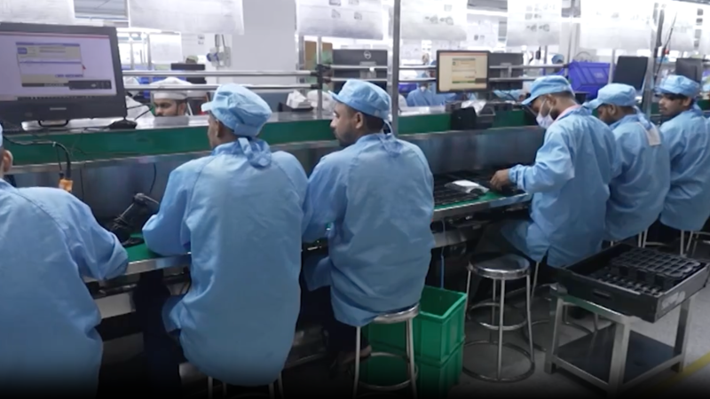 India's Tech Dreams Get a Reality Check (Thanks, Apple and Trump)
