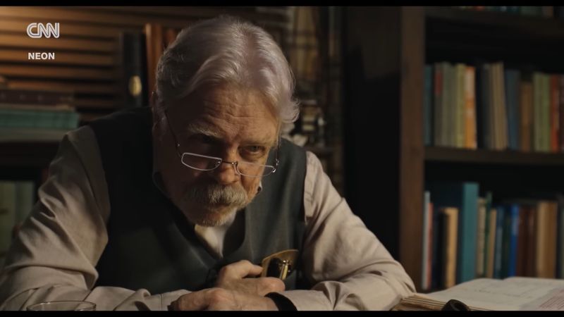 Stephen King's 'The Life of Chuck': Yet Another Reason to Fear the Dark (and Theaters)