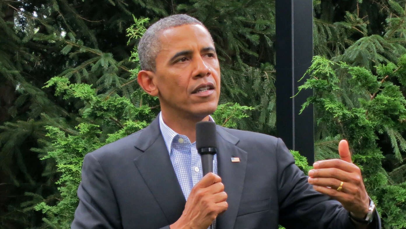Obama Argues He Can’t Be Charged With Treason Since He Wasn’t Born In America