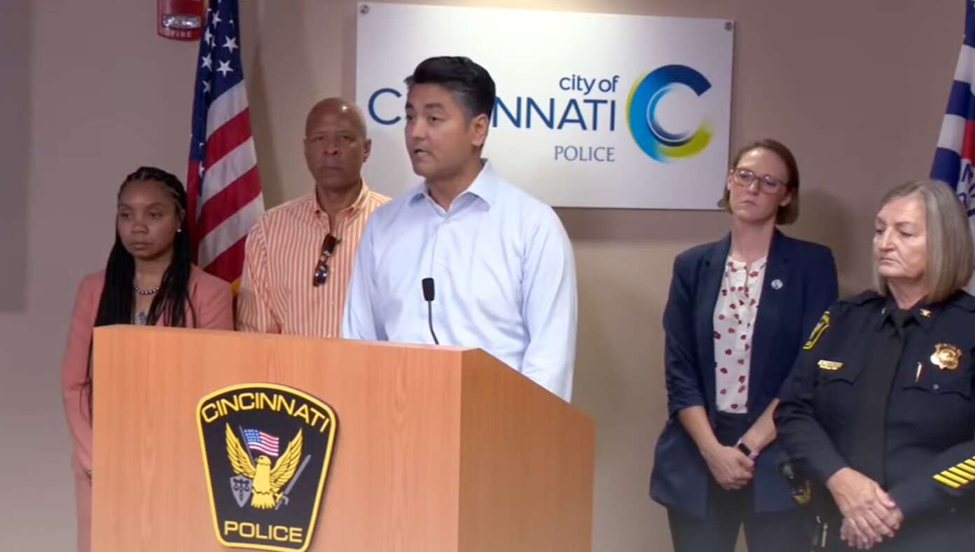 Cincinnati Authorities Warn White Visitors Not To Use Their Skulls To Attack Black Fists