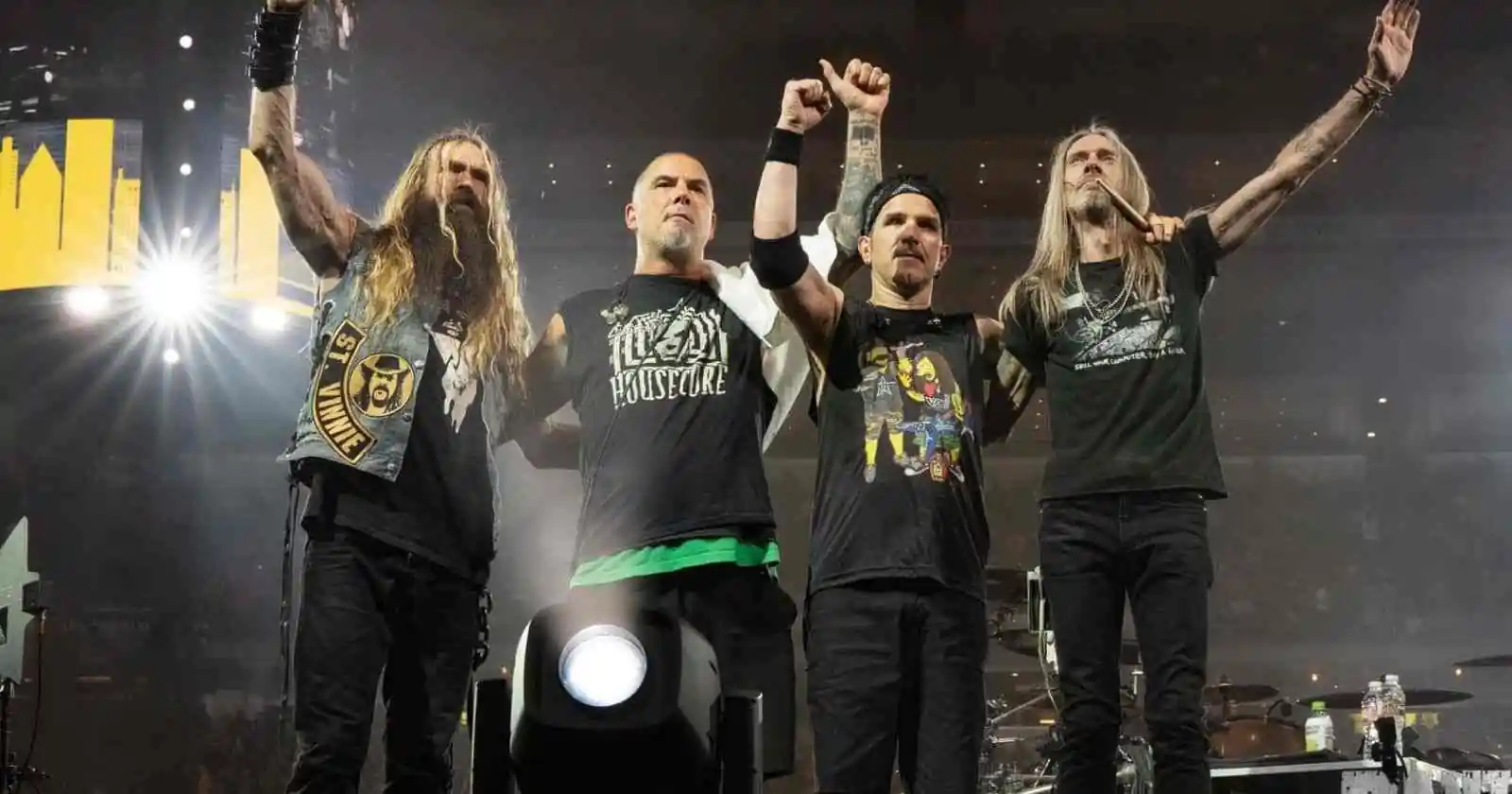 Pantera Dusts Off Grandma’s Attic: “New” Oldies for “Heaviest Tour (Maybe)” Kickoff in Burgettstown, PA