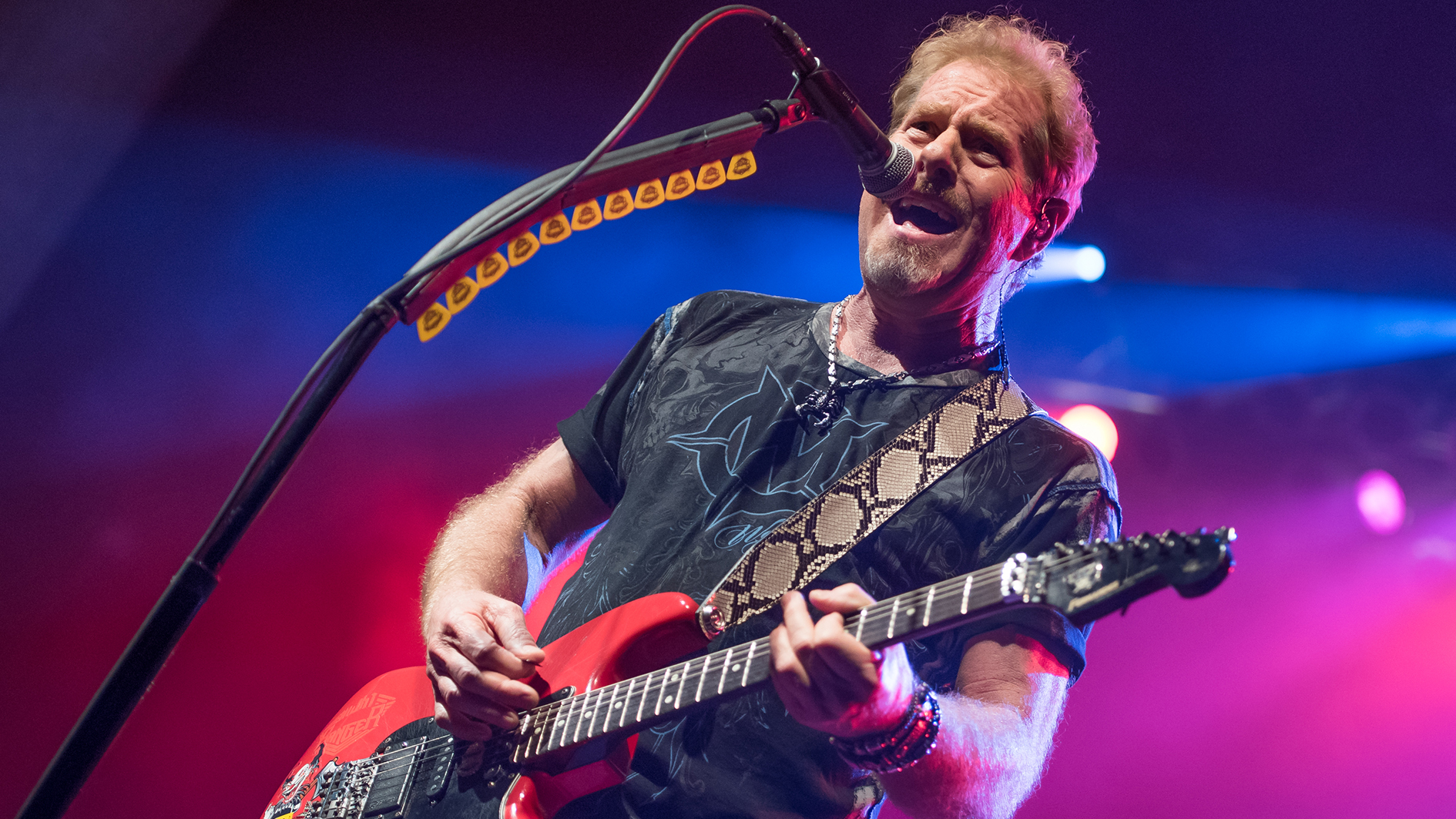 Brad Gillis of NIGHT RANGER Bows Down to His Dark Lord OZZY OSBOURNE: “He Made Me What I Am Today, A Guitar-Slinging Minion”