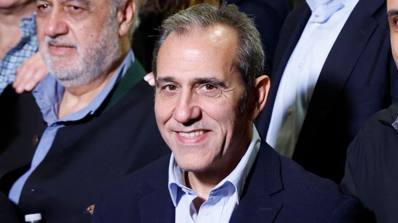 American Idiot Who Got Detained in Iran Tells Other Idiots Not to Go There