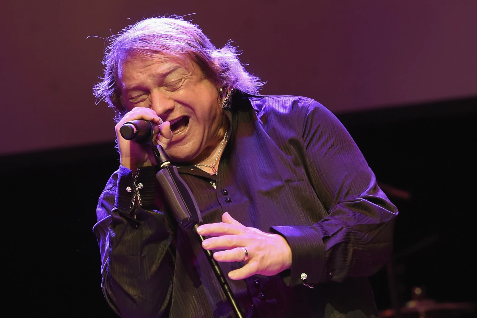 Lou Gramm FINALLY Realizes He Can Still Milk Those Foreigner Hits For Cash