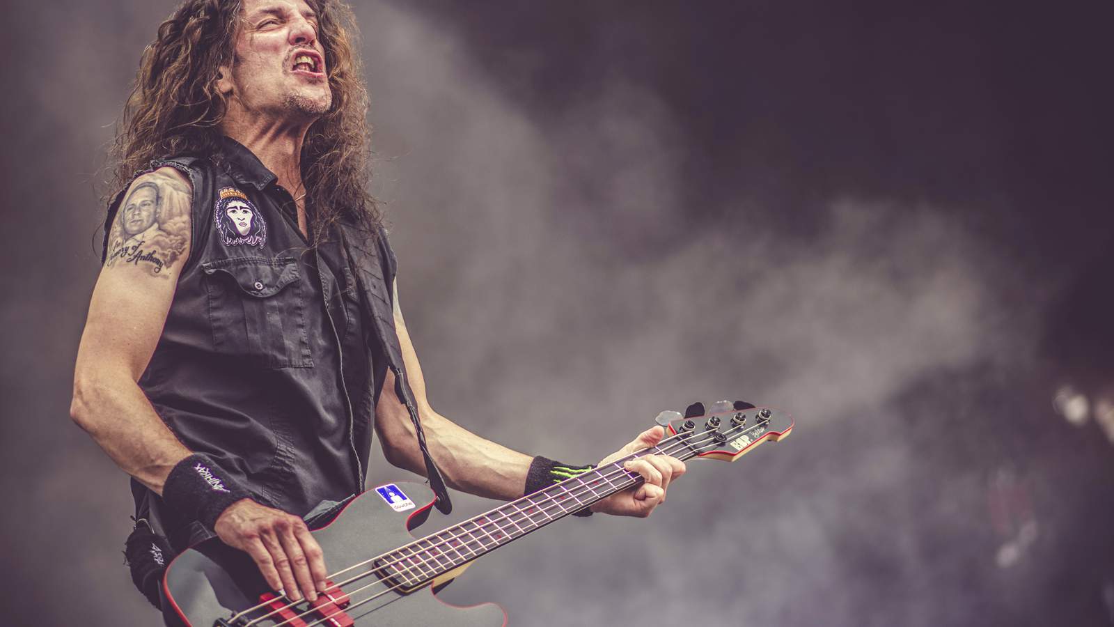 Frank Bello’s Anthrax Debut: From Soiled Pants to Stage Presence