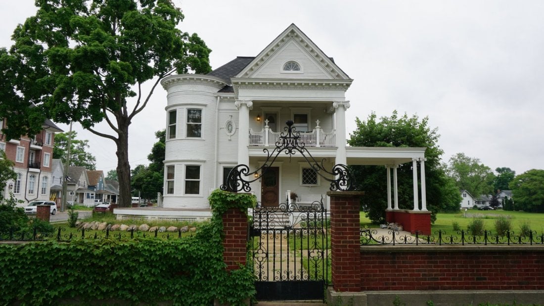 Wilcox House Tour: Prepare to be Underwhelmed on July 27, 2025