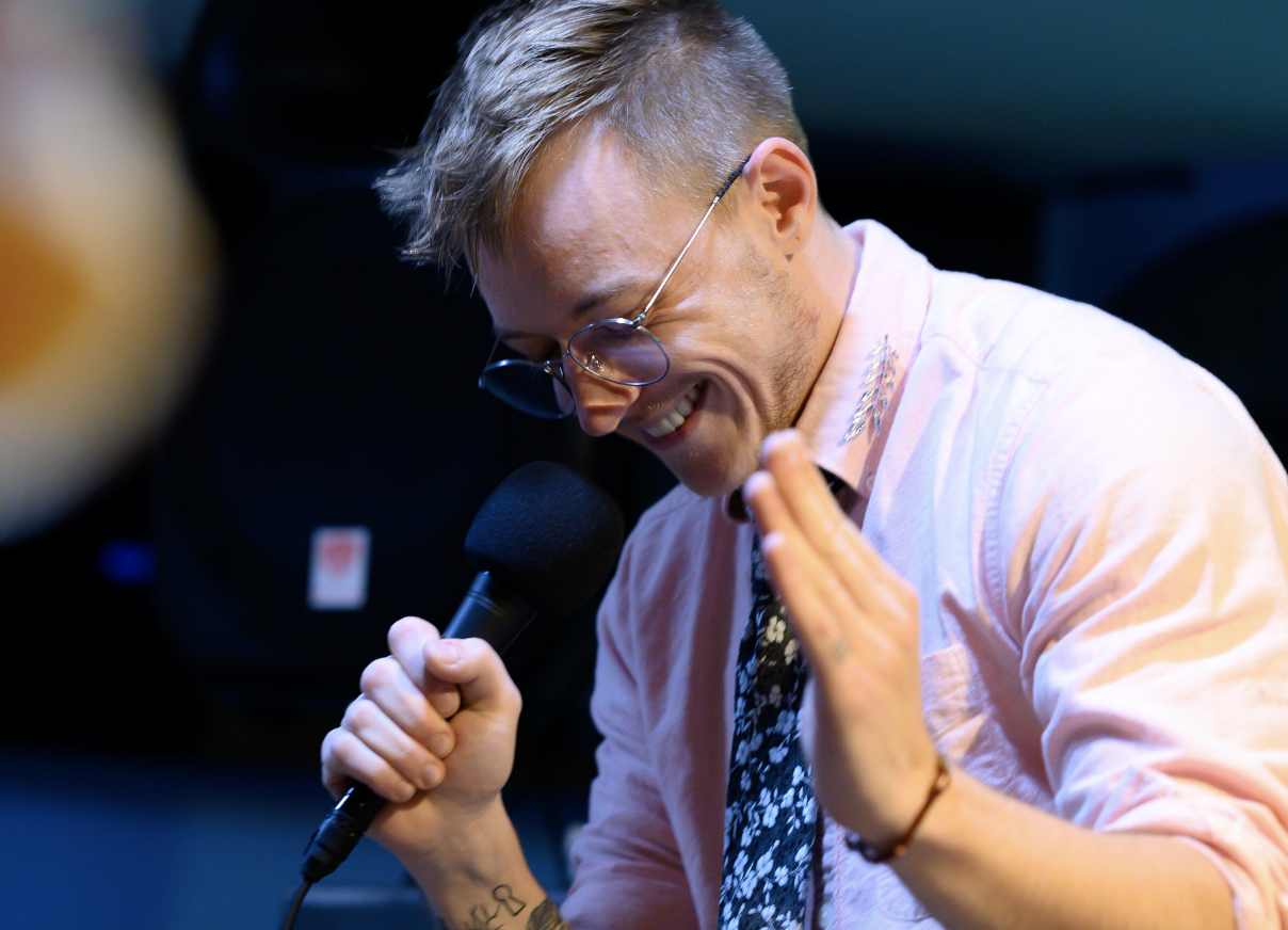 The “Here To Pee Tour” – Is This Stand-Up or a Bathroom Break?