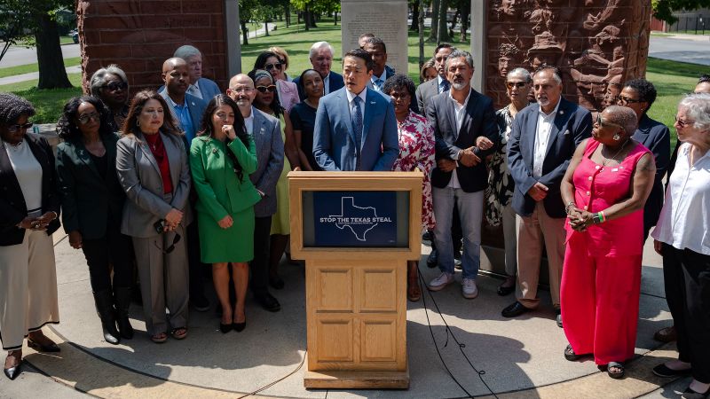 Texas Republicans are so generous they’re letting Democrats WATCH them redistrict again