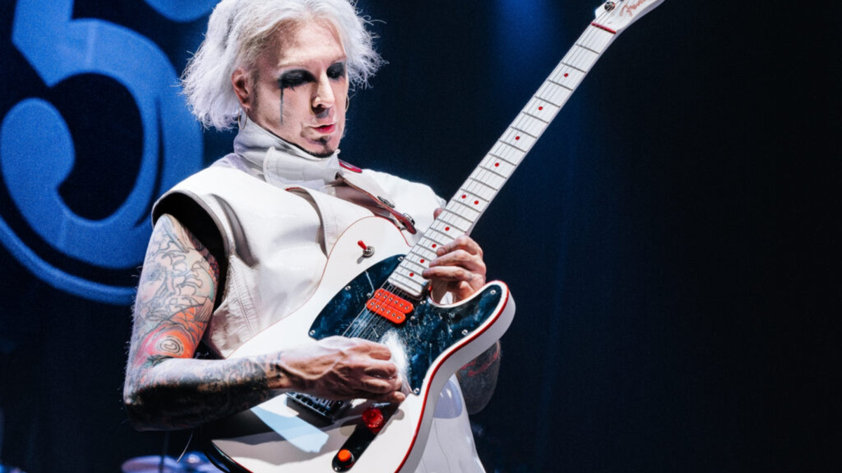 John 5 Spills the Tea: 3 Guitar Gods Who Didn’t Make Him Change His Mind About Anything, But Sounded Okay