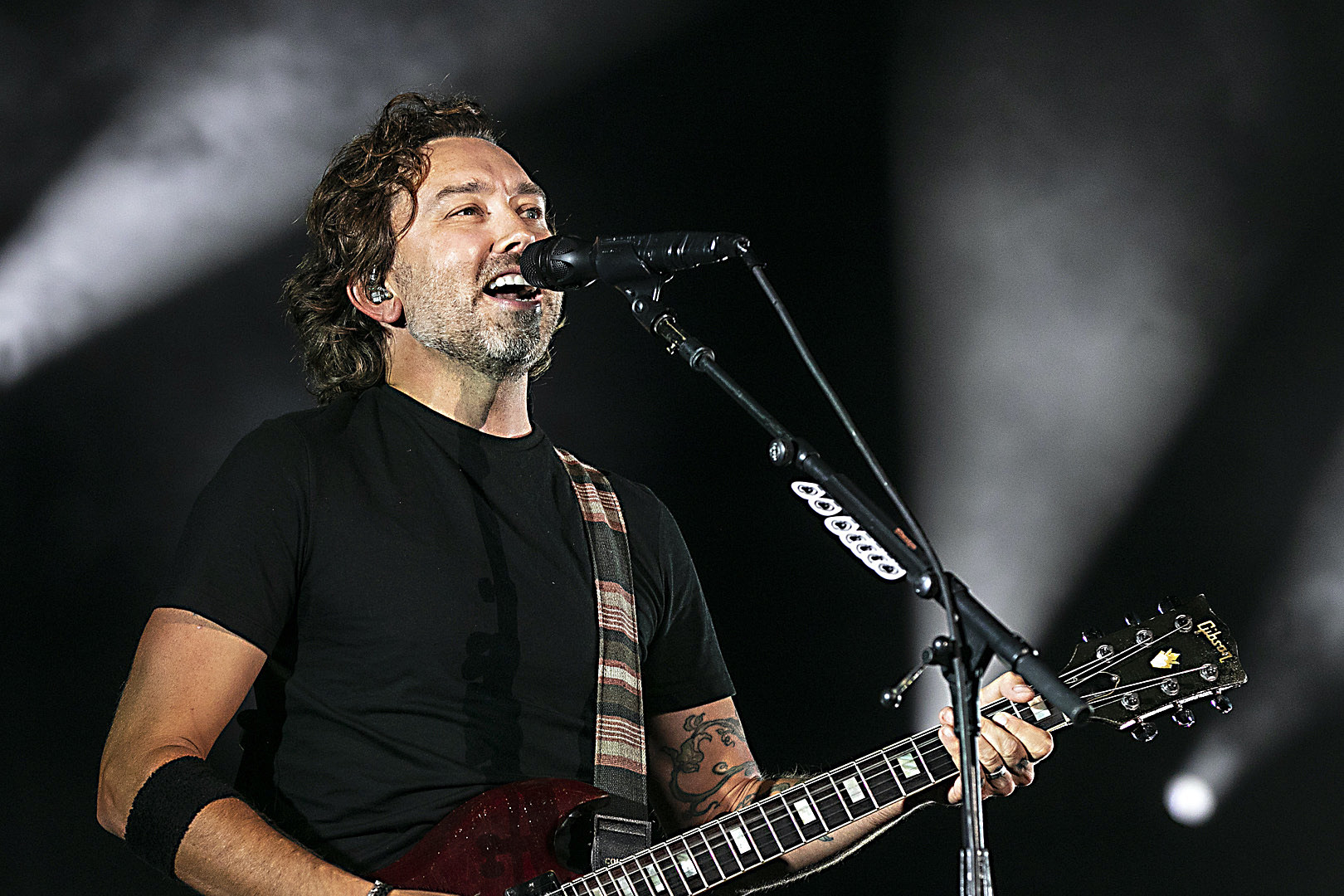 Tim McIlrath of RISE AGAINST: Injecting Politics into Music? More Like Injecting Opinions 24/7