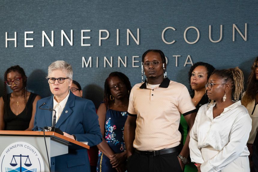 Oops! Minnesota Man Gets 27-Year Vacay, Courtesy of Confessing Killer Queen | CNN
