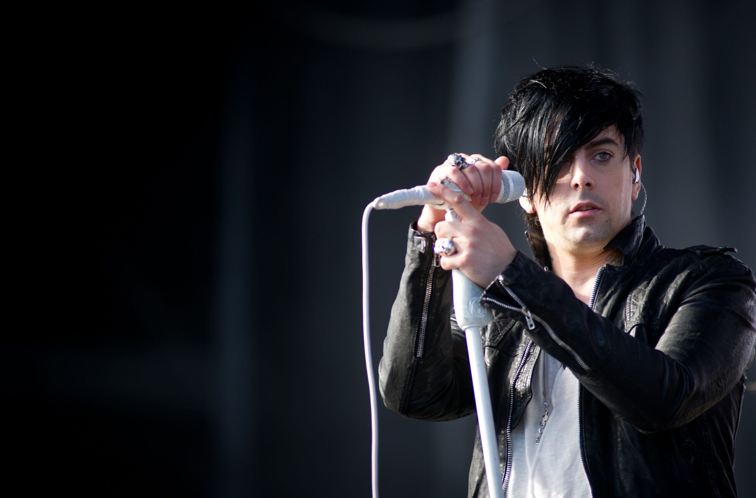 IAN WATKINS of LOSERPROPHETS Fame Kicks the Bucket at 48 After a Prison Shanking, RIP Bozo