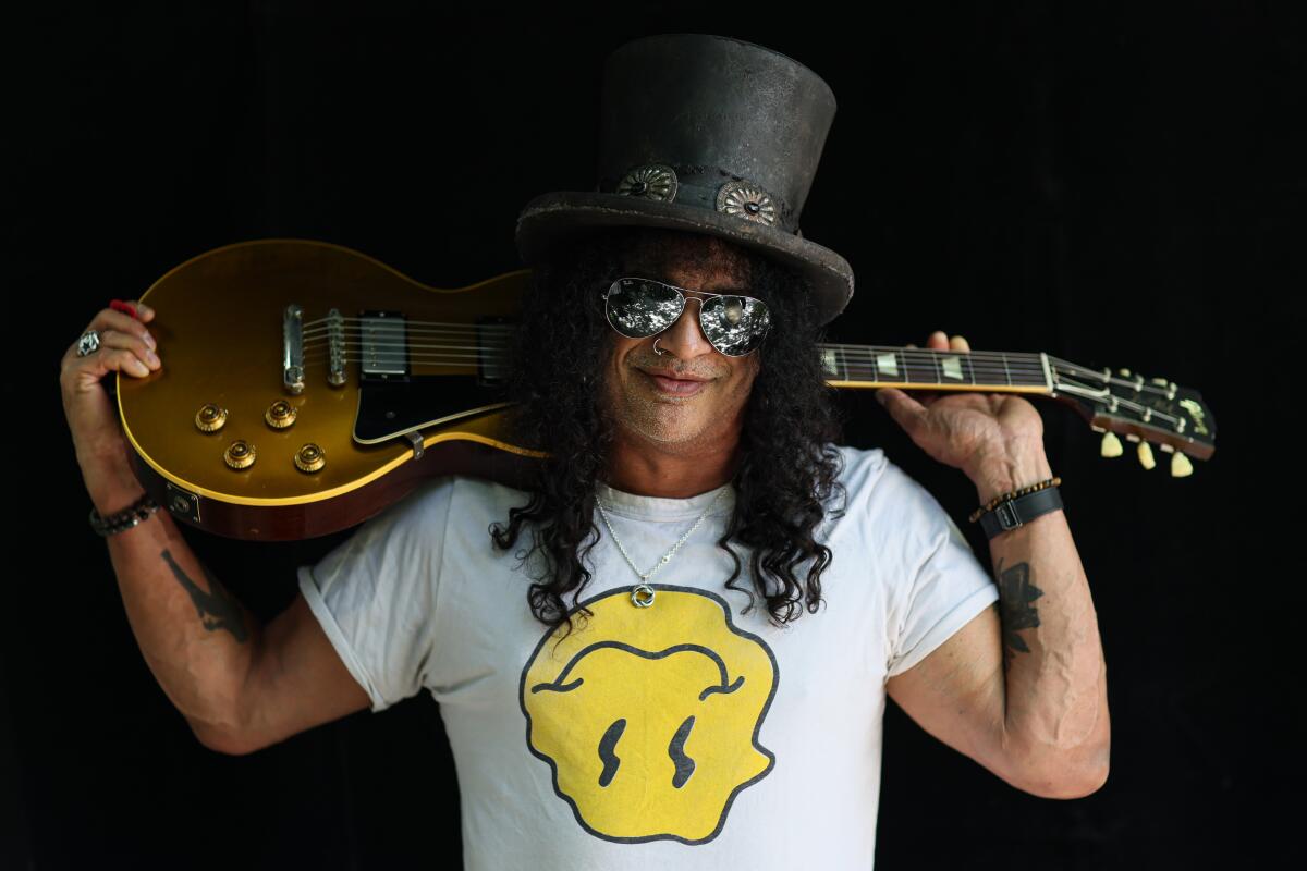 Slash Whines About Spheres, Las Vegas, and Maybe Even Guns N’ Roses (Boo-Hoo)