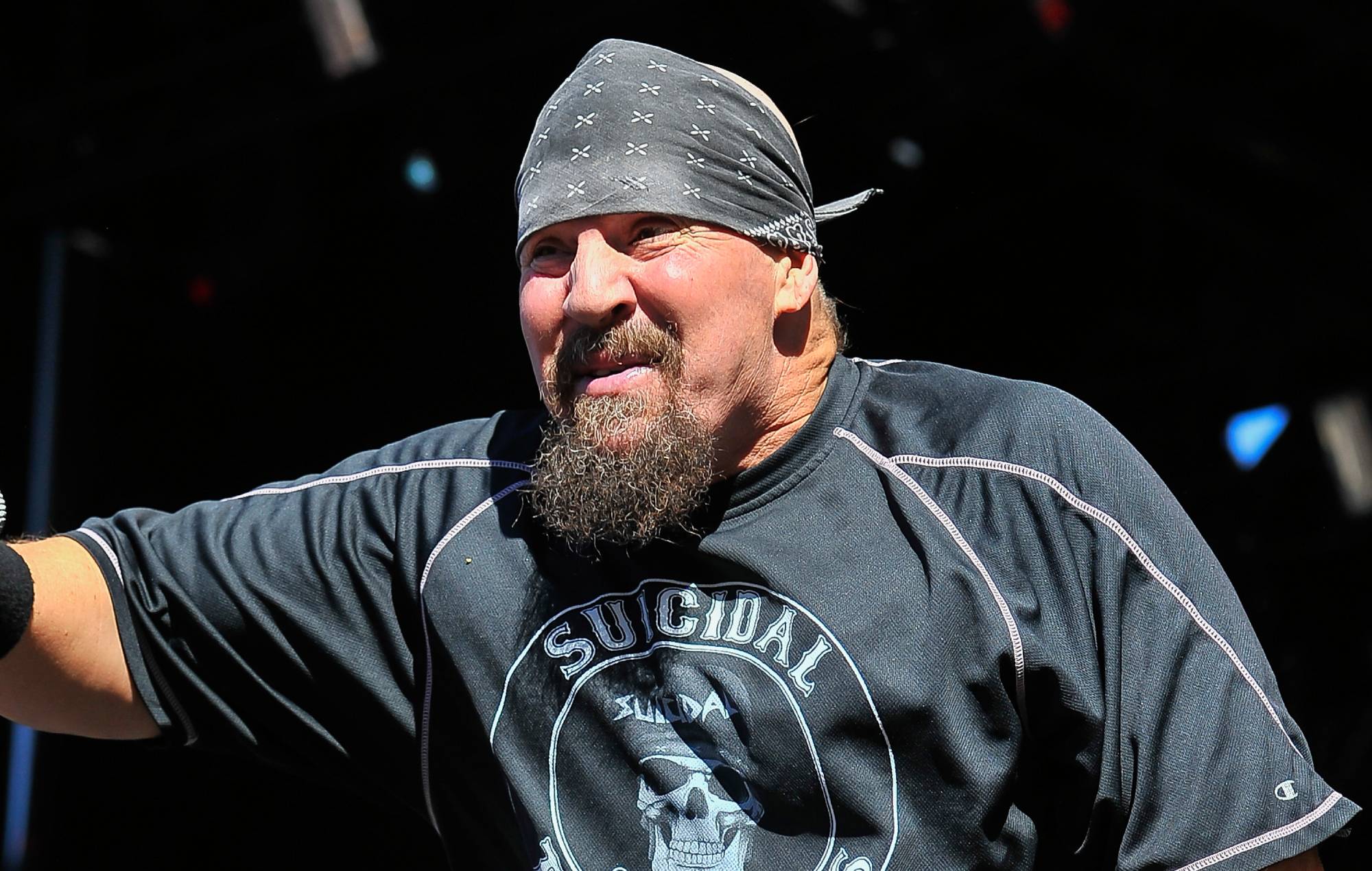 Suicidal Tendencies’ Mike Muir Drops Wisdom Bomb: ‘I Only Do What My Therapist Approves’