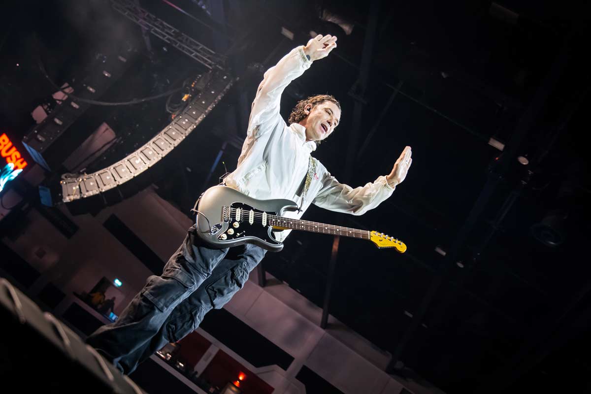 Bush Joins Alter Bridge’s Blackbird Fest in Wales: Prepare for Nostalgia Overload