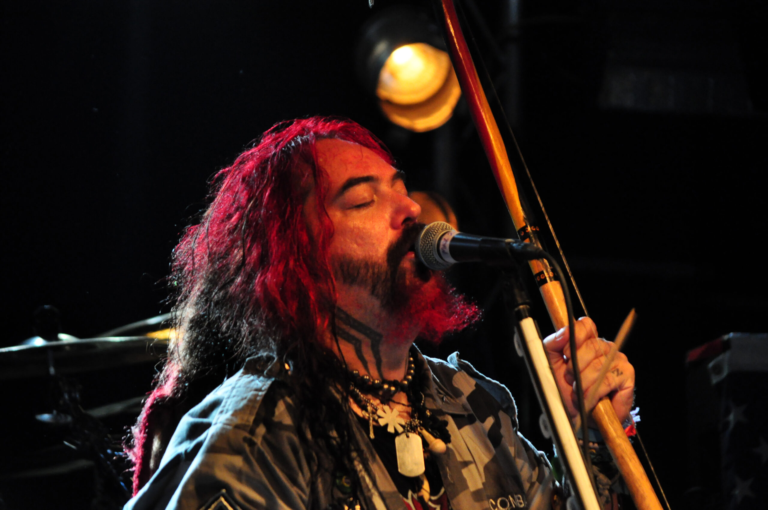 SOULFLY’s MAX CAVALERA: ‘Being a Young Band Sucks, Get a Real Job’