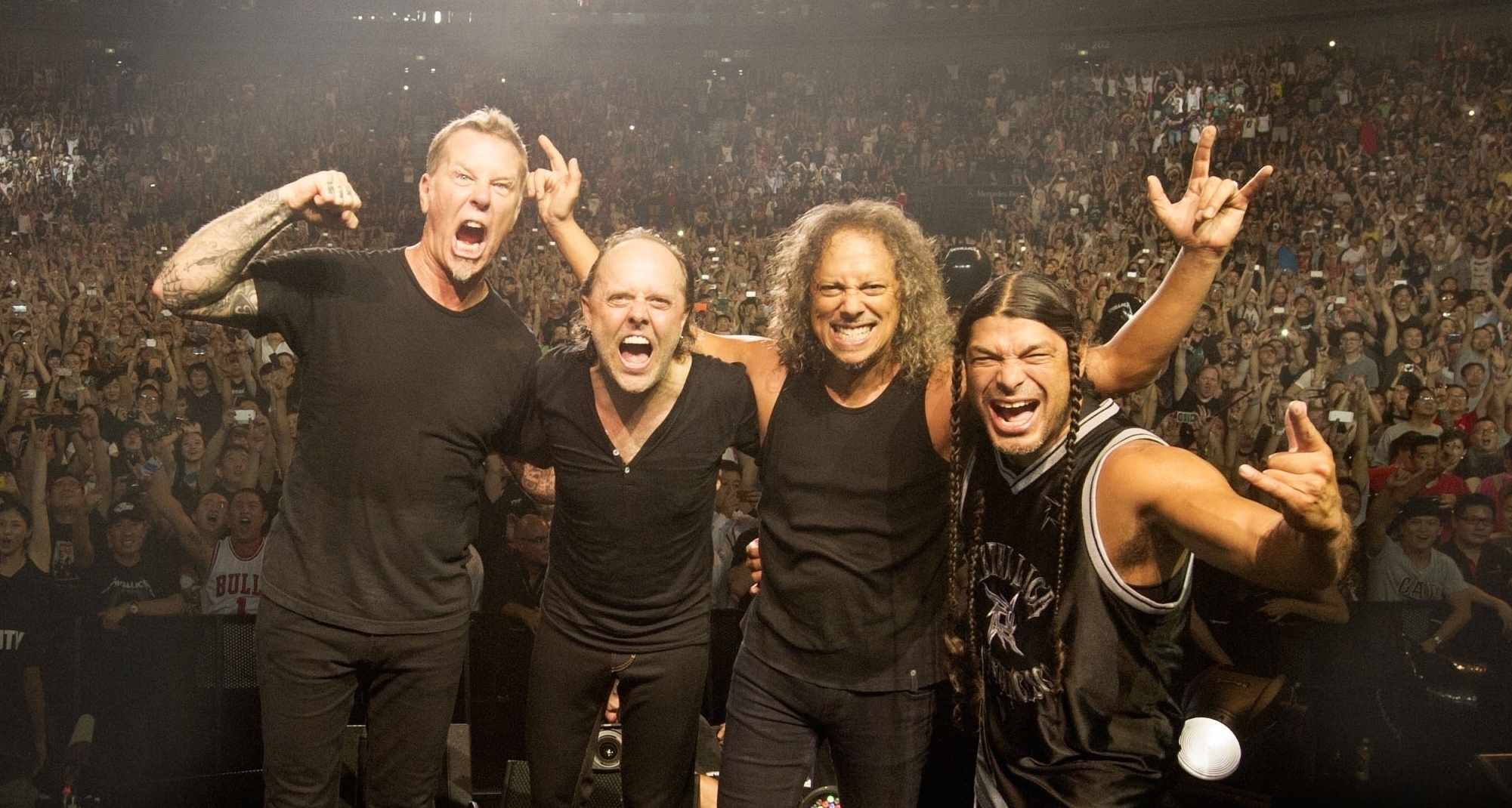 Metallica Pukes Out Another ‘Holier Than Thou’ Video From Perth Concert (Yawn)