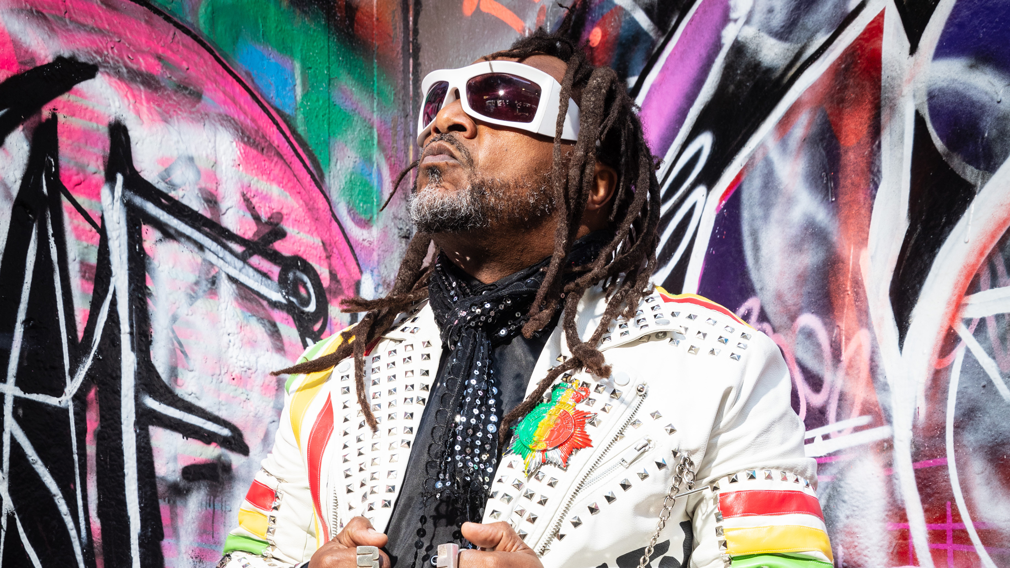 SKINDRED’s BENJI WEBBE: ‘I Pump Iron So Hard My Brain Finally Shows Up To Work’