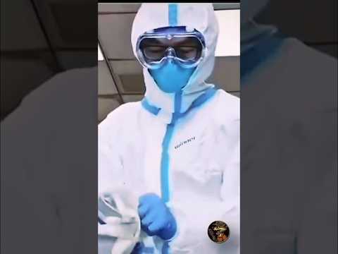 How doctors layer up protection when dealing with highly infectious diseases 😳