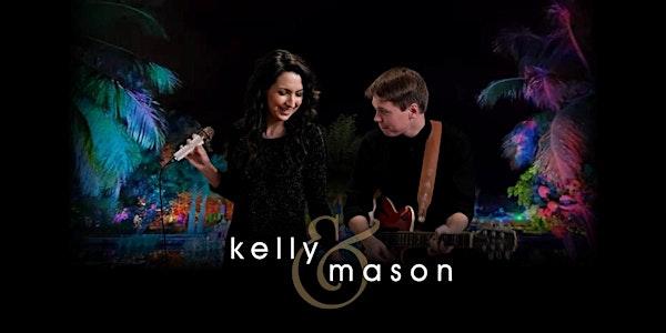 Kelly & Mason Turn Up the Heat at Naples Botanical Garden and Leave the Plants Blushing