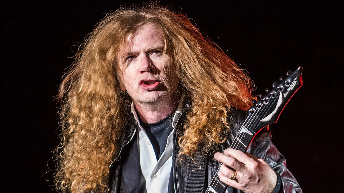 MEGADETH’s DAVE MUSTAINE Explains Why His Fingers Are Plotting a Mutiny Against His Guitar
