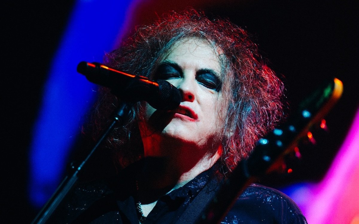 Robert Smith Announces He’ll ‘Cure’ Teenage Cancer Trust Gigs Like Some Kind of Goth Messiah (Again)