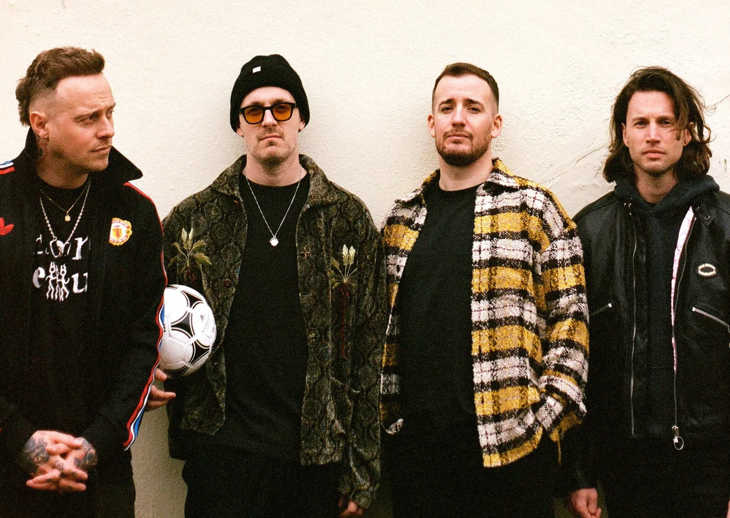 ARCHITECTS Announce Spring 2026 U.S. Tour With Enough Tremolo Picks To Fix A Thousand Broken Mirrors, Drop Video For ‘Broken Mirror’