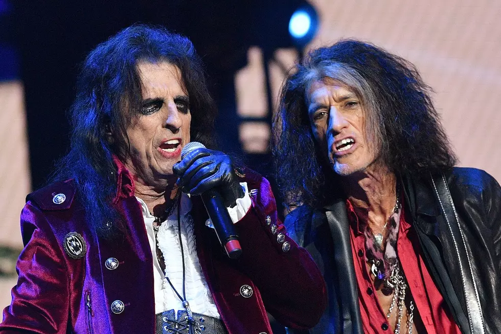 HOLLYWOOD VAMPIRES Finally Remember They Have A Band After Three Years Of Forgetting
