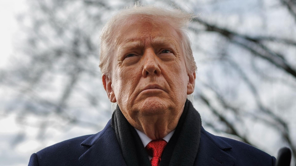 Iran cracks down, Trump faces three risky paths forward — and one of them might involve accidentally nuking his own golf course