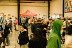 NC Vintage Bazaar In Raleigh Is The Largest Vintage Clothing Market In North Carolina So Prepare To Pay Brooklyn Prices For A North Carolina Paycheck