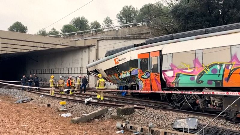 Spain gets a sequel, because nothing says “functioning infrastructure” like déjà vu on rails