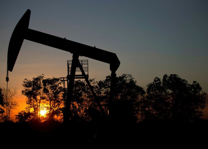 Trump’s Oil Diplomacy: Venezuela’s To-Do List to Get the Black Gold Flowing Again