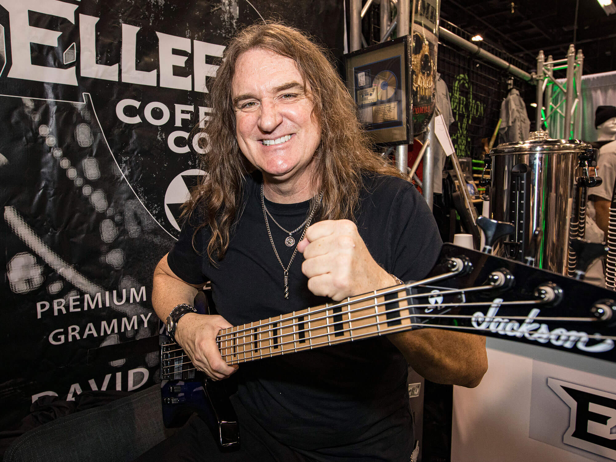 DAVID ELLEFSON COMPLAINS NEW MEGADETH ALBUM SOUNDS LIKE MEGADETH’S WORST NIGHTMARE: HIMSELF