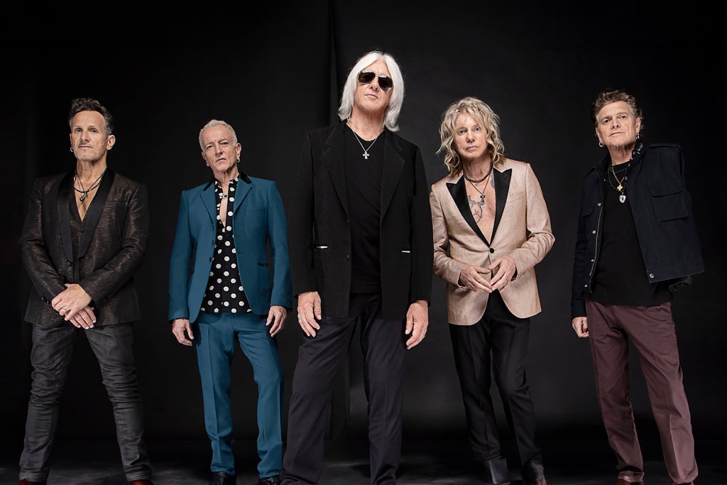 DEF LEPPARD Unleashes ‘Rejoice’ At Vegas Residency, Finally Making Sin City’s Slot Machines Stop Spinning For Once