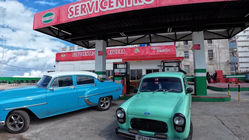 Regional Expert Sees ‘Real, Hard Choices Facing the Cuban Government’ | CNN (Or How to Solve a Crisis With a Cigar and a Lot of Hope)