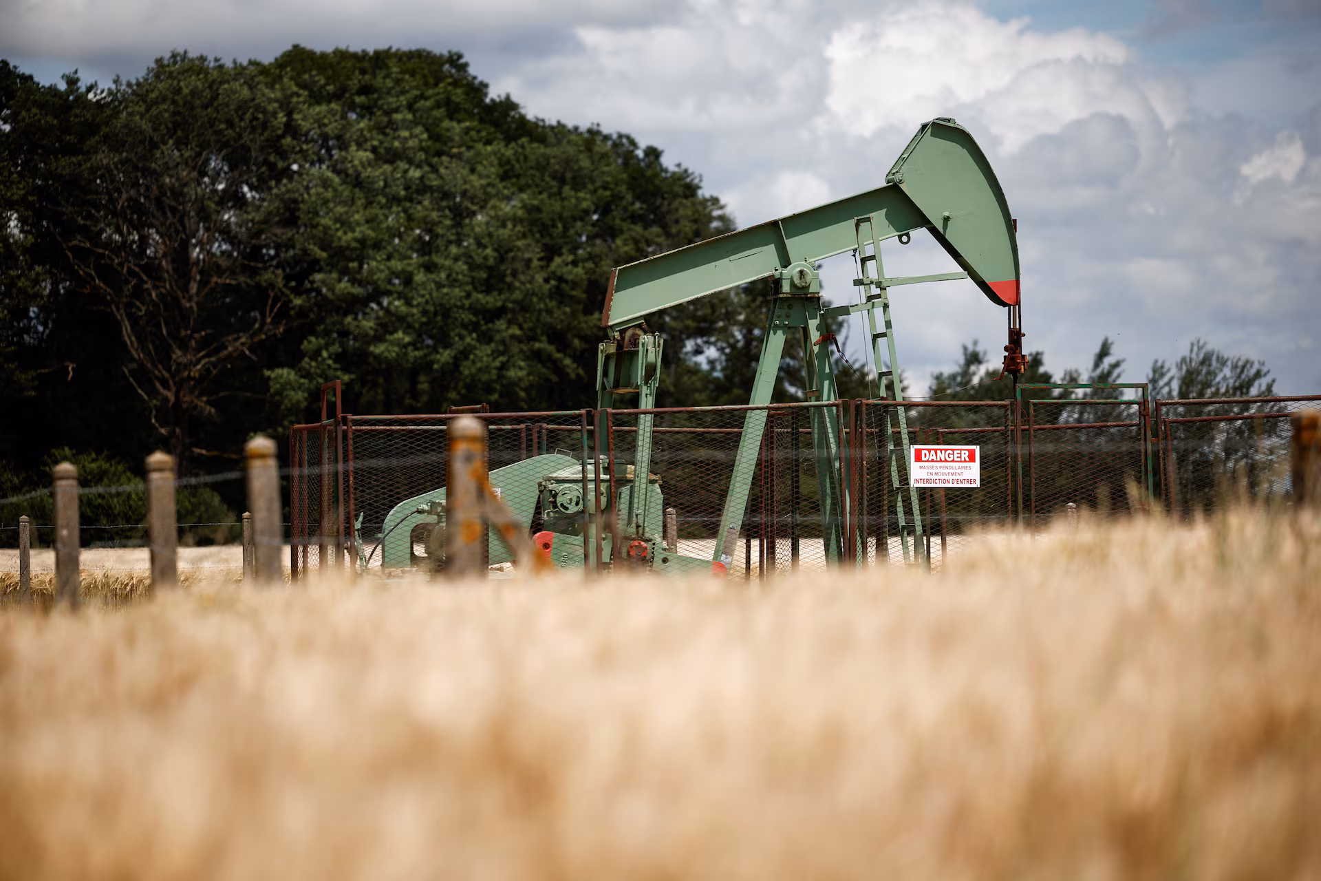 Oil Prices Skyrocket as War Threats Loom: Global Energy Body Declares Iran Shock More Epic Than the 1970s Oil Crises (and That’s Saying Something!)