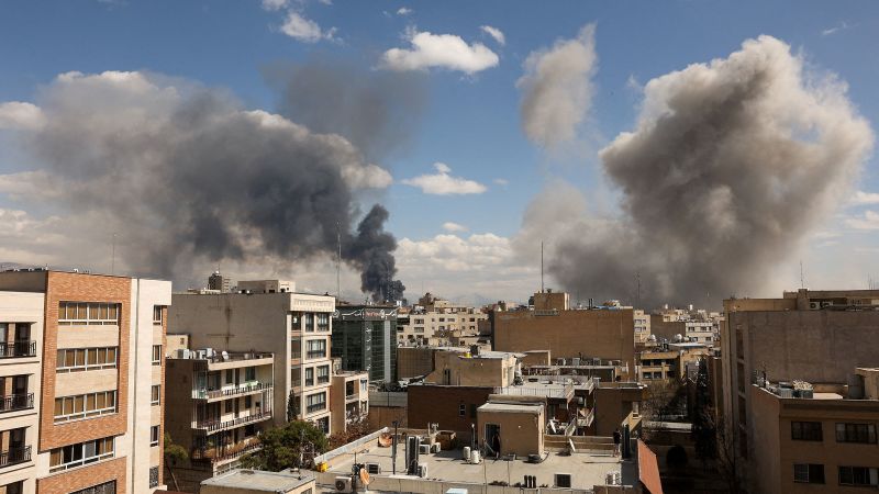 BREAKING: 59% of Americans Say “Nope” to Iran Strikes, Majority Predicts Endless War — Because Why Stop at One?