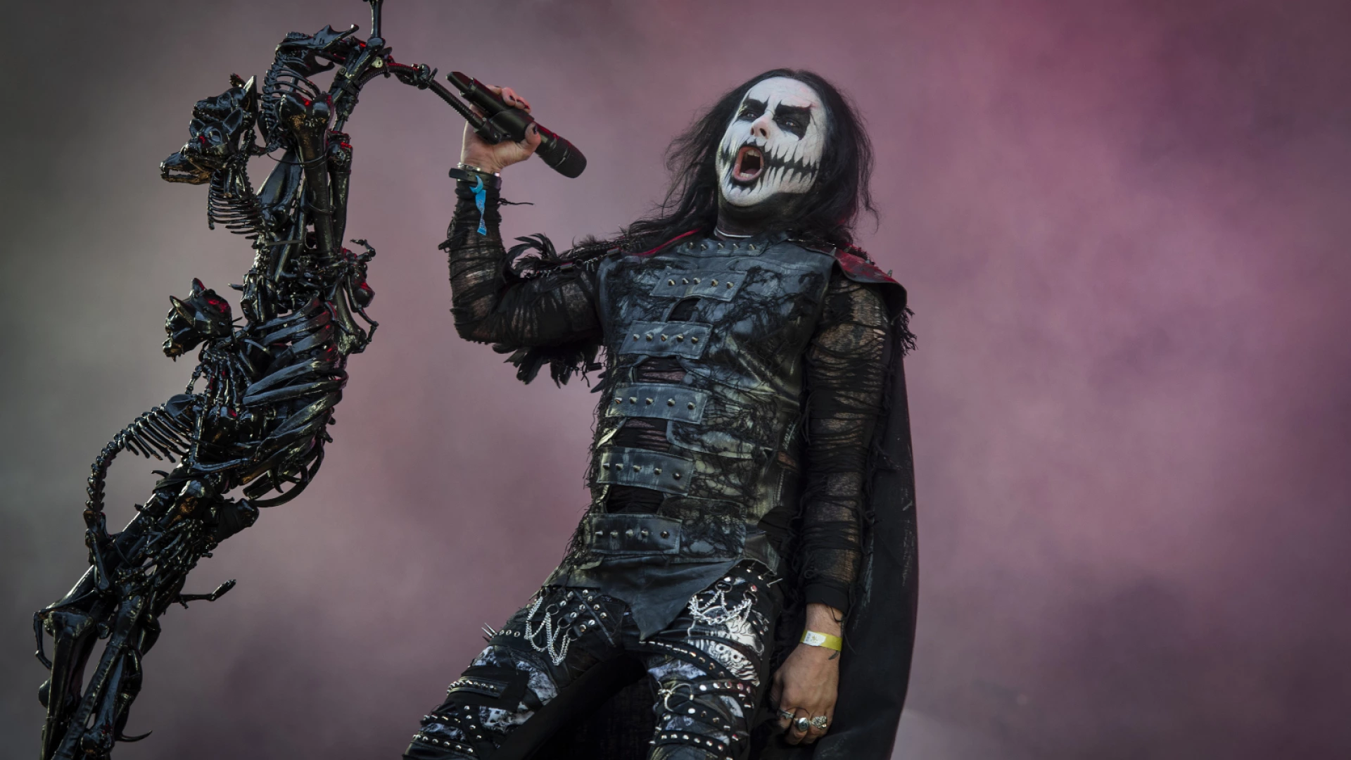 DANI FILTH: CRADLE OF FILTH Nears Completion of New Album, Just Needs a Few More Goat Sacrifices and Guitar Solos