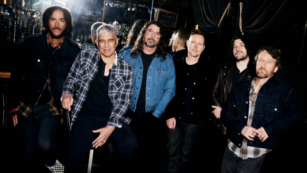 FOO FIGHTERS Drop Banger ‘Caught In The Echo’ Because Your Childhood Needed More Nostalgia