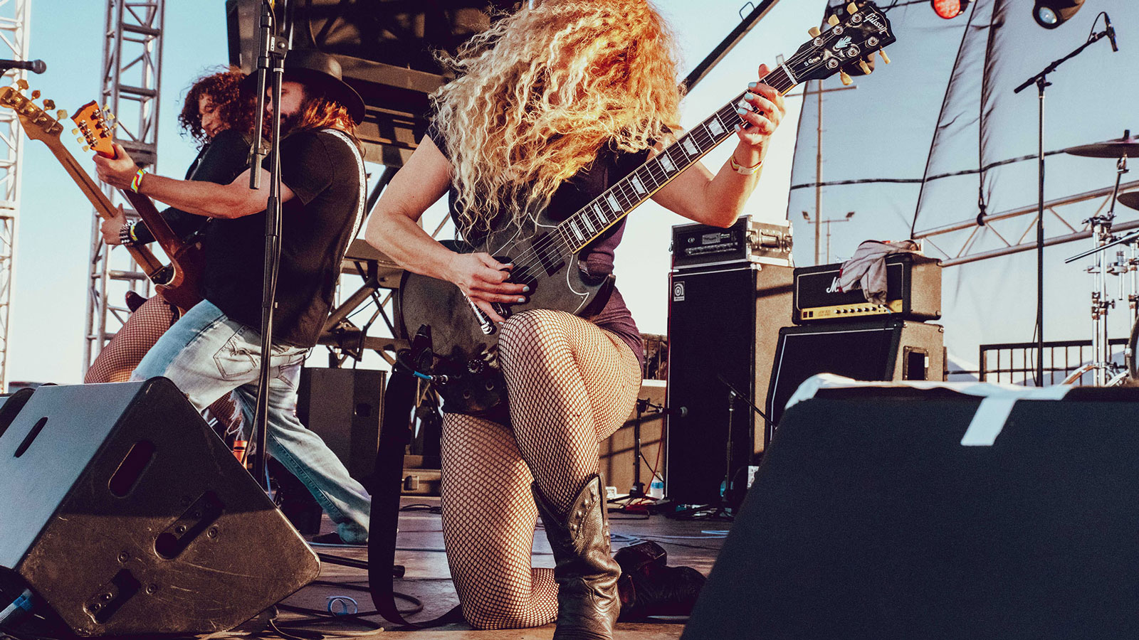 NASHVILLE PUSSY RETURNS WITH ’10 INCHES OF PUSSY SEASON 1′ EP AFTER EIGHT YEARS OF QUIETUDE