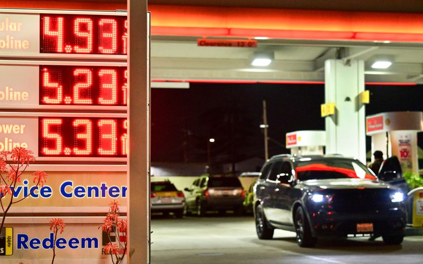 Trump’s Secret Nightmare: Can He Afford to Wage War on Iran Without Maxing Out His Credit Card?